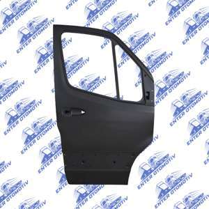 01761 Mercedes Benz Sprinter Front Door - RH A9067200105